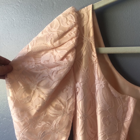 Vintage 80’s pink, lace and satin dress - Picture 5 of 8